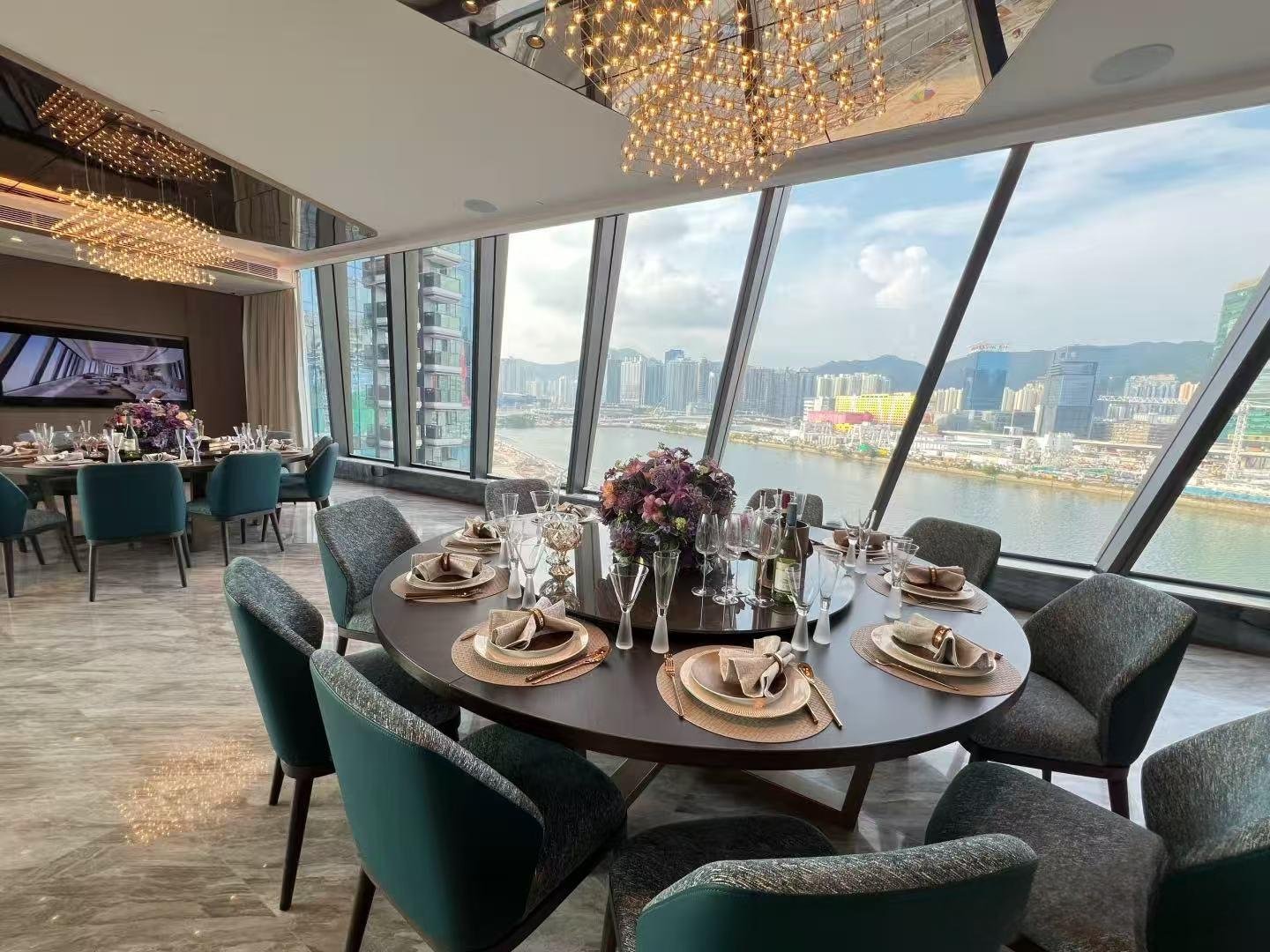 維港雙鑽 教育醫療 34校網名校 喇沙小學 瑪利諾修院